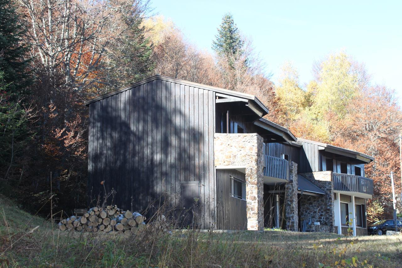 Chalet Hotel Les Marmottes 2 Etoiles Nn Montferrier Exterior foto