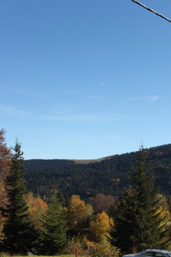 Chalet Hotel Les Marmottes 2 Etoiles Nn Montferrier Exterior foto